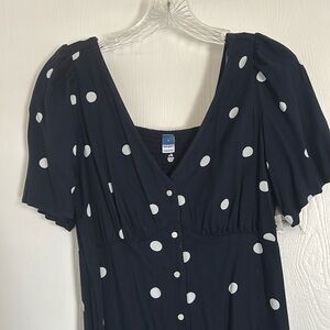 Old Navy short sleeve midi dress